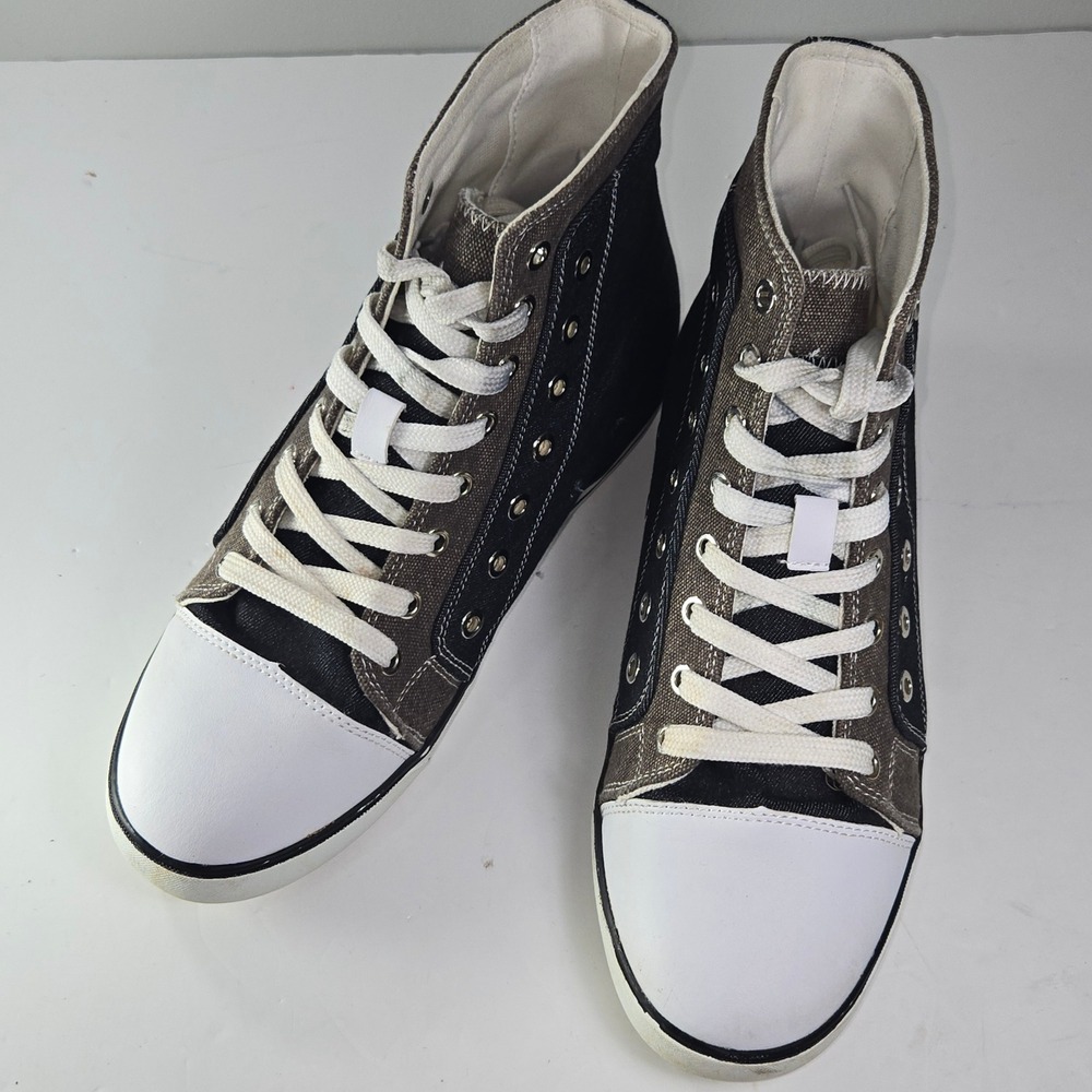 Calden High Top Canvas Sneakers‎ Size 8 Denim White Toe Lace Up